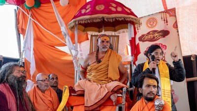 शंकराचार्य बनाम योगी विवाद में, अयोध्या के जीएसटी डिप्टी कमिश्नर ने दिया इस्तीफा: ‘गहरा दुख’ भारत समाचार