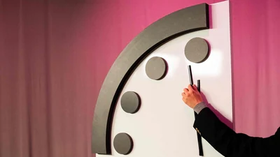 US ATOMIC DOOMSDAY CLOCK 1706059727044 1769534290389
