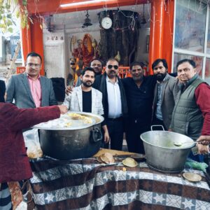 पत्रकारिता जगत की एकजुटता के बीच वरिष्ठ पत्रकार राजेश जायसवाल का जन्मदिवस संपन्न हजरतगंज में जुटे शहर के दिग्गज पत्रकार 9 WhatsApp Image 2026 01 20 at 6.20.54 PM