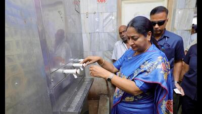 CM Gupta visited the Delhi government run IHBAS in 1772129891040