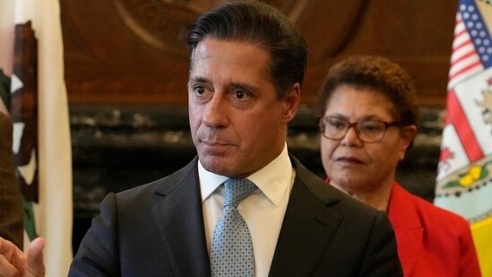 Los Angeles Schools Federal Raid 0 1772041461926 1772041498619