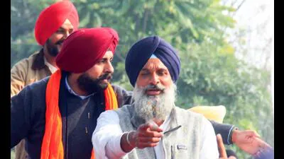 मोहाली कोर्ट ने मजीठिया पर कड़ी जमानत शर्तें लगाने की पंजाब सरकार की याचिका खारिज कर दी