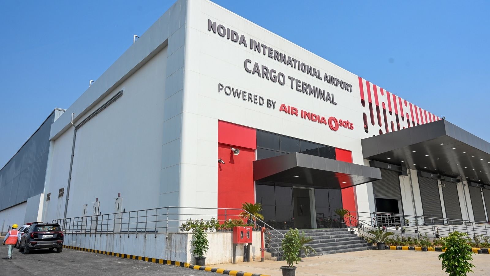 20260220 DNO SGH MN NoidaAirportTerminal 002 1774692866661 1774692866825