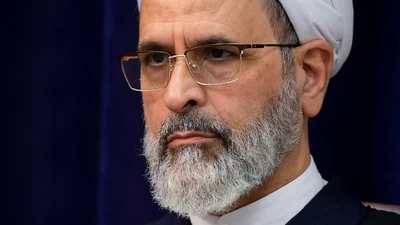 चुनाव में हार के 10 साल बाद, अलीरेज़ा अराफ़ी ईरान के अंतरिम नेता हैं: कैसे वह संभवतः अयातुल्ला खामेनेई के उत्तराधिकारी बने