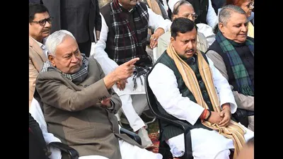 Bihar CM Nitish Kumar with and JP national presid 1773590404375