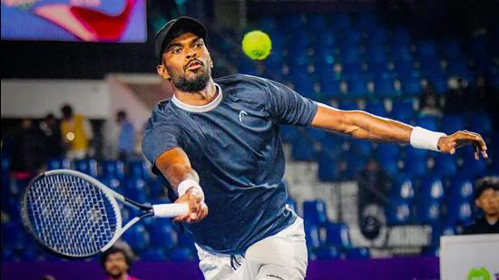 पेशेवरों के लिए संक्रमण के लिए तैयार दक्षिणेश्वर