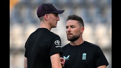 England captain Harry Brook L interacts with hea 1772650548753