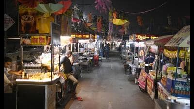 Vendors operate with limited gas and remaining foo 1773260535087