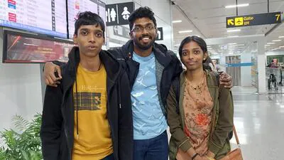 Adhiban Baskaran C with Praggnanandhaa and Vaish 1776364391852