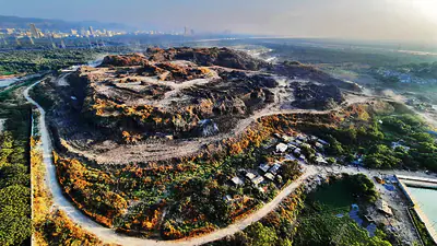 An aerial view of Mumbai s Mulund dumping ground 1775228626377