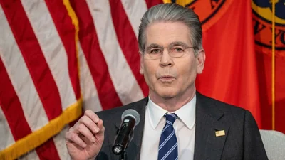 क्या 30 मिलियन अमेरिकियों ने ट्रम्प के ‘टिप्स, ओवरटाइम पर कोई टैक्स नहीं’ का दावा किया? बेसेंट ने विवरण प्रकट किया