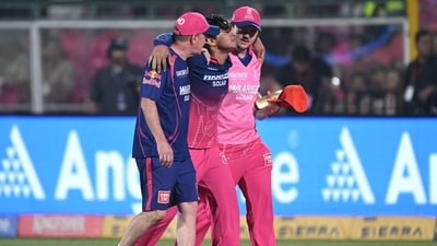 वैभव सूर्यवंशी की चोट का अपडेट: 15 साल के खिलाड़ी को मैदान से बाहर लड़खड़ाने के बाद उनकी हैमस्ट्रिंग कितनी गंभीर है