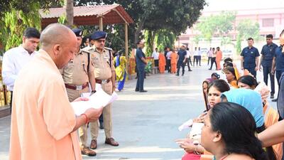 Chief minister Yogi Adityanath at Janata Darshan i 1776972306749