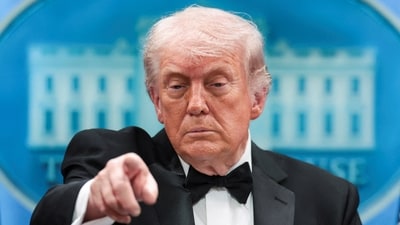 ‘बॉलरूम और FISA…’: ट्रम्प पर अपने एजेंडे को आगे बढ़ाने के लिए WHCD शूटिंग का उपयोग करने का आरोप, MAGA विद्रोही स्तब्ध