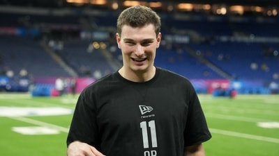 Fernando Mendoza mom 1776980954459 1776980954570