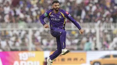 Kolkata Knight Riders spinner Varun Chakravarthy c 1776698164530