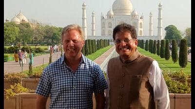 Union commerce minister Piyush Goyal with New Zeal 1777222408610