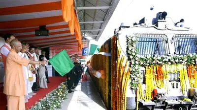 Uttar Pradesh CM Yogi Adityanath flagging off Somn 1776622238918