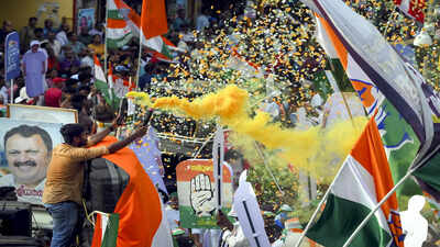 केरल एग्जिट पोल 2026: यूडीएफ ने एलडीएफ के साथ कांटे की टक्कर में तटीय राज्य जीतने की भविष्यवाणी की | भारत समाचार