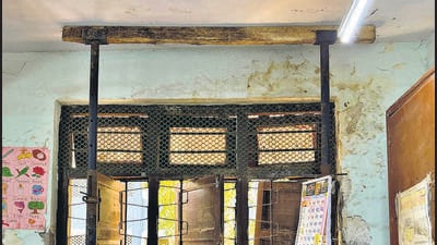 p Edu committee member draws attention to dilapid 1777487518804