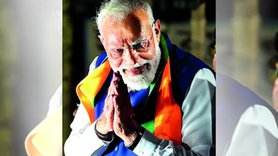 pm narendra modi during the roadshow in kolkata on sunday