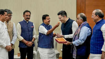 raghav chadha and other ex aap mps with bjp president nitin nabin