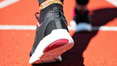 skechers 1776837436878 1776837441837