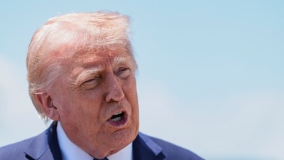 trump rushed out of white house 1777142454534 1777142454731