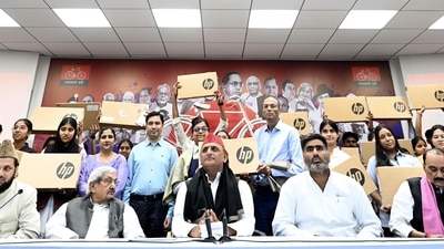 एलपीजी मूल्य वृद्धि, स्मार्ट मीटर और ईवीएम सुरक्षा को लेकर अखिलेश यादव ने बीजेपी पर निशाना साधा