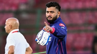 ‘रियान पराग आसान निशाना था’: मांजरेकर ने ‘सूक्ष्म’ जांच पर प्रहार किया, लेकिन अवैध वेप आपूर्तिकर्ता पर कार्रवाई की मांग की
