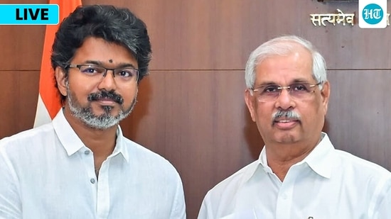 तमिलनाडु के मुख्यमंत्री शपथ समारोह लाइव: आज कार्यक्रम की संभावना नहीं है क्योंकि विजय की सत्ता की बोली पर सस्पेंस चौथे दिन में प्रवेश कर गया है