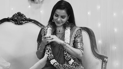 Ashu Reddy engagement 1778300467337 1778300479240