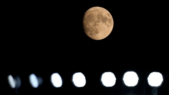 Blue Supermoon 0 1693298096670 1779462700746 a2b0f3cf e06b 4072 8375 920f60fd4339