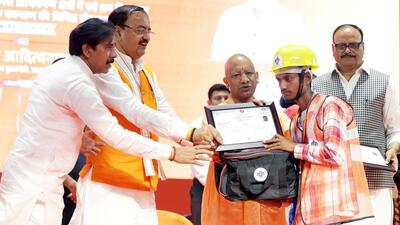 Chief minister Yogi Adityanath along with deputy 1777643818807