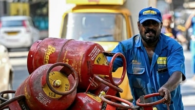 INDIA ECONOMY GAS 1 1776317098673 1776317133038 1778074574757
