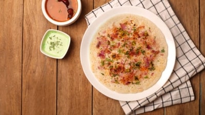 हल्के और गर्मी के अनुकूल वजन घटाने वाले नाश्ते के लिए यह उच्च प्रोटीन ओट्स उत्तपम बनाएं