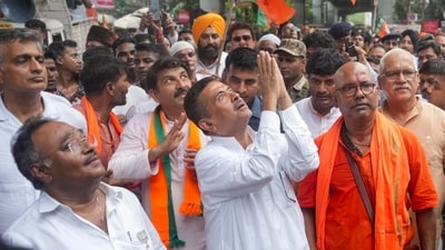 पश्चिम बंगाल में चुनाव के बाद की तैयारियों के बीच भाजपा के शीर्ष नेताओं ने कोलकाता में महत्वपूर्ण रणनीति बैठक की