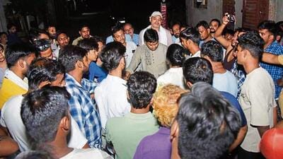 बिजली कर्मचारियों के लिए, लखनऊ में रोशनी चालू रखने की लड़ाई सहनशक्ति की परीक्षा बन जाती है