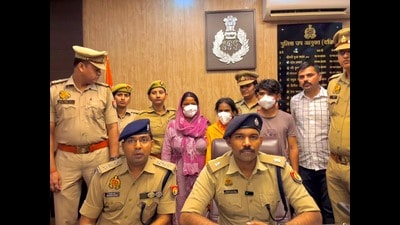 पुलिस ने लखनऊ यात्रियों को लूटने वाले महिला नेतृत्व वाले Gkp गिरोह का भंडाफोड़ किया