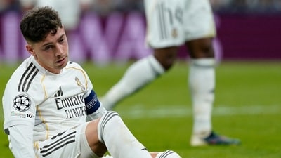 SOCCER CHAMPIONS RMA FCB 61 1778172086420 1778172103689