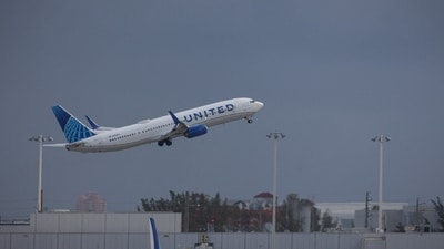 USA AIRLINES AMERICAN 1 1777775625487 1777775636570