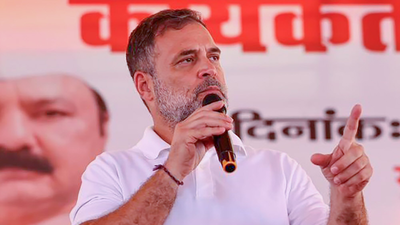 ‘महंगाई पुरुष मोदी का फिर हमला’: राहुल गांधी ने ताजा ईंधन कीमतों में बढ़ोतरी को लेकर केंद्र पर हमला बोला | भारत समाचार