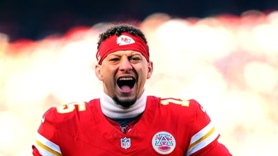 mahomes 1765864092593 1765864092854 1777819114596