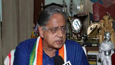 shashi tharoor