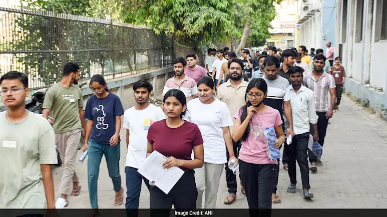 परीक्षा से एक दिन पहले पेपर लीक होने के बाद महाराष्ट्र शिक्षक पात्रता परीक्षा स्थगित कर दी गई