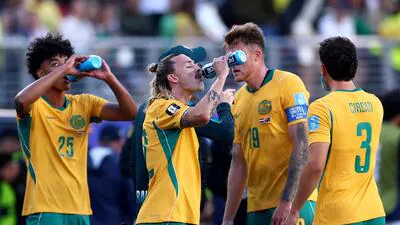 Australia takes a drink during a hydration break i 1782497132947