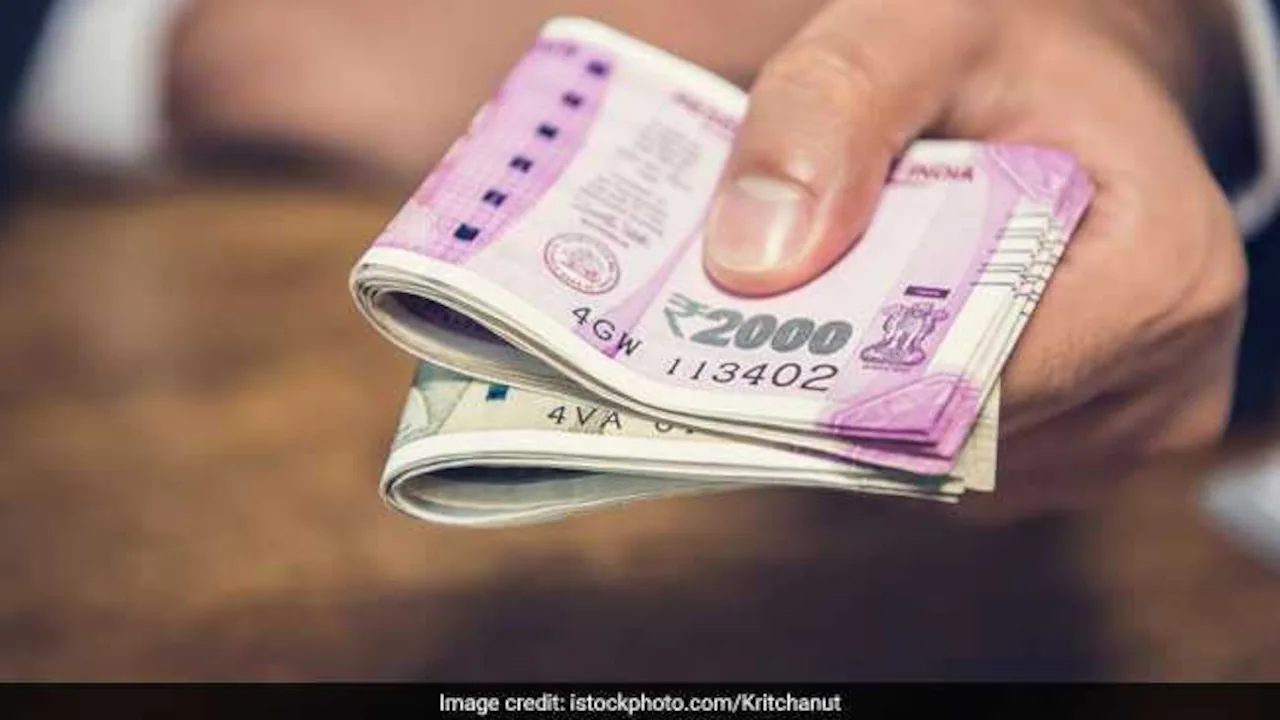 यह सरकारी योजना संपार्श्विक या गारंटर के बिना शिक्षा ऋण प्रदान करती है