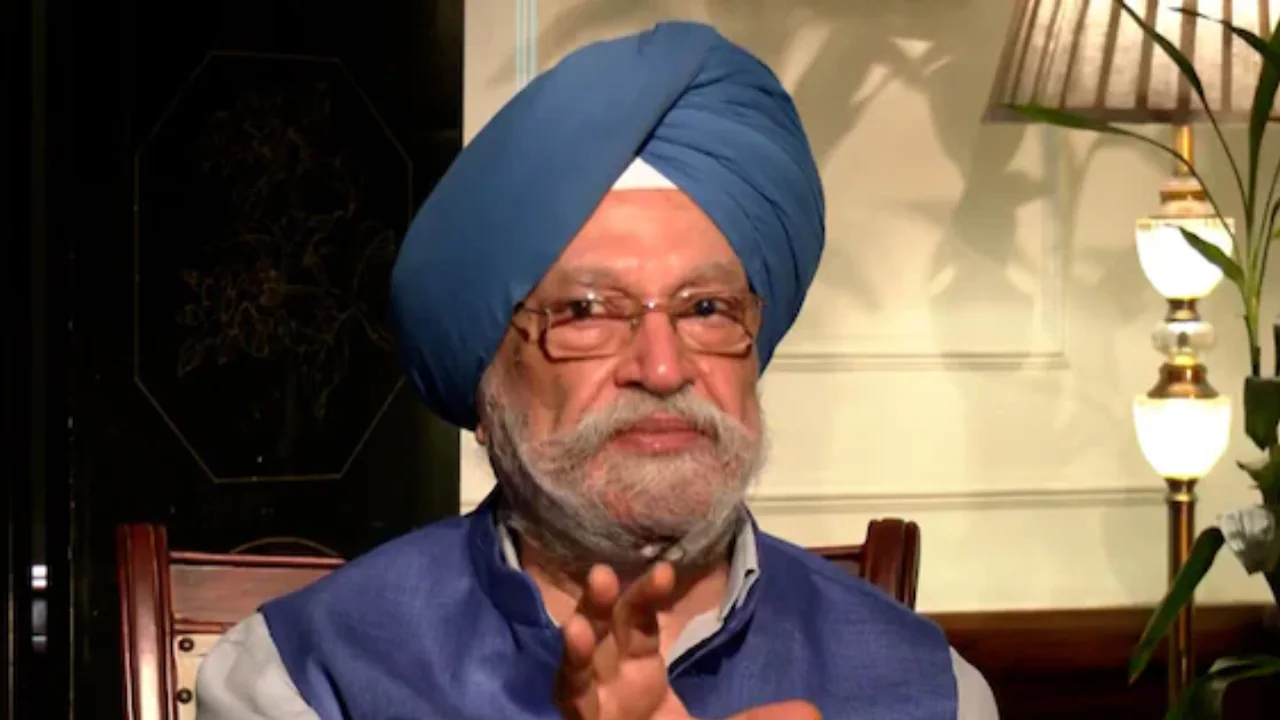 "वे रेसिंग कारों में इथेनॉल का उपयोग कर रहे हैं": तेल मंत्री हरदीप पुरी