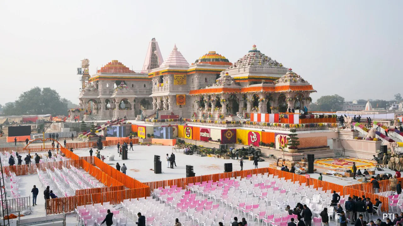 चोरी के बाद राम मंदिर में दान की गई नकदी की ऐसे होती है गिनती