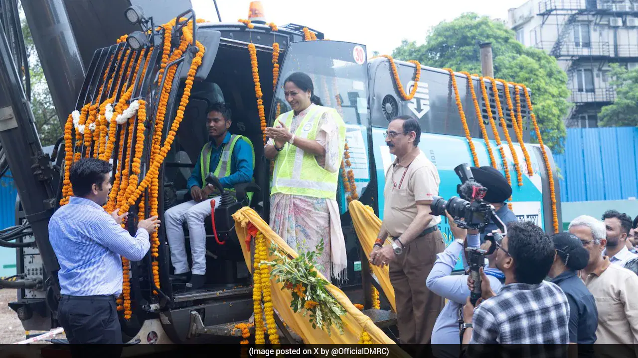 10 स्टेशन, 7 लाइनें, कम बदलाव: दिल्ली मेट्रो ने 12 किलोमीटर विस्तार कार्य शुरू किया